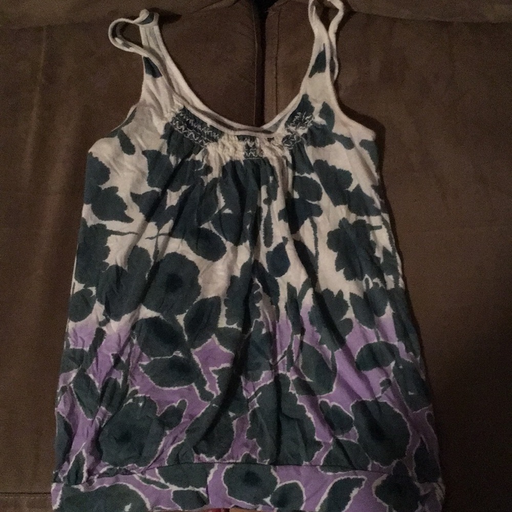 American eagle tank size small